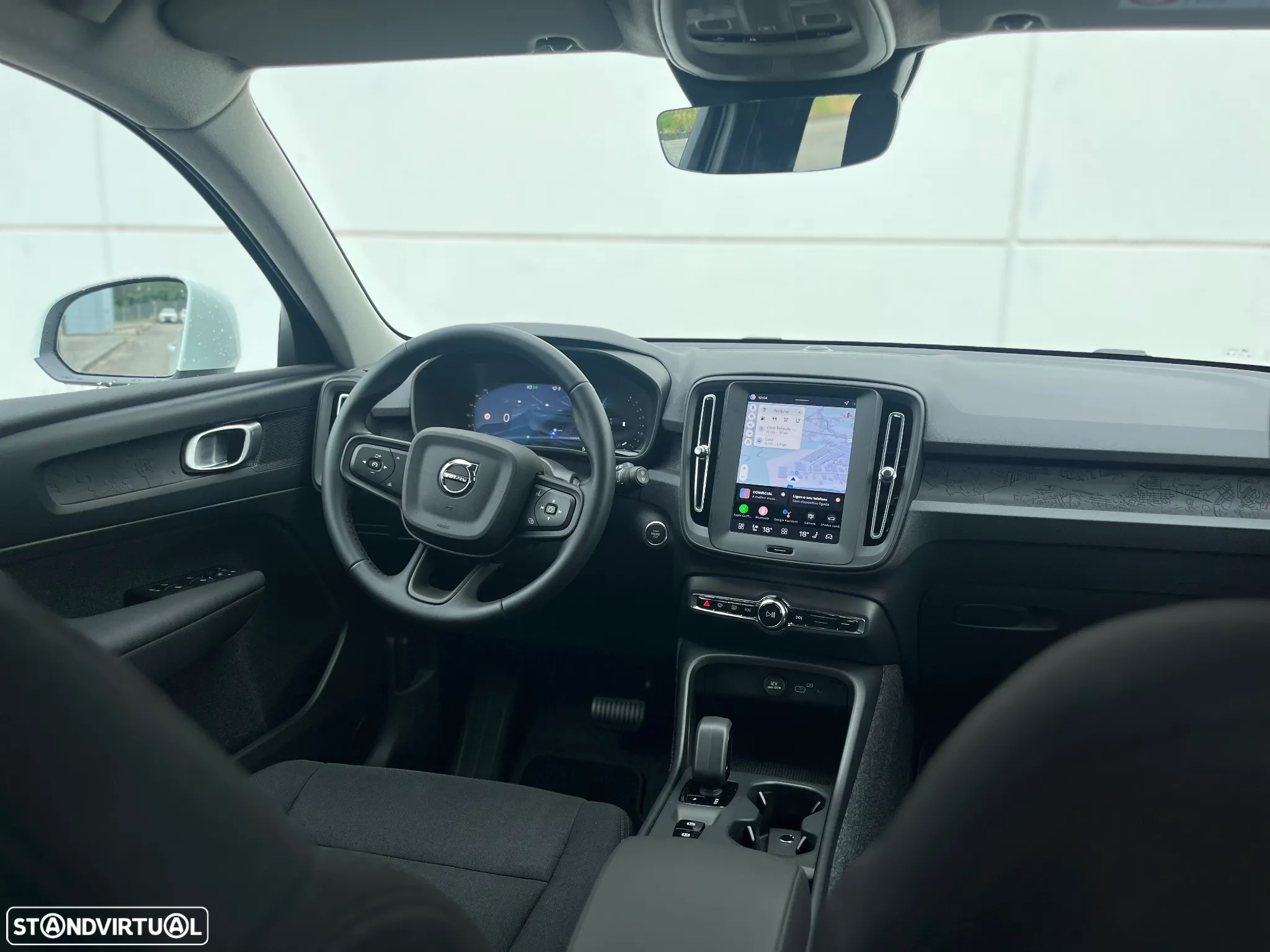 Volvo XC 40 2.0 B3 Essential - 22