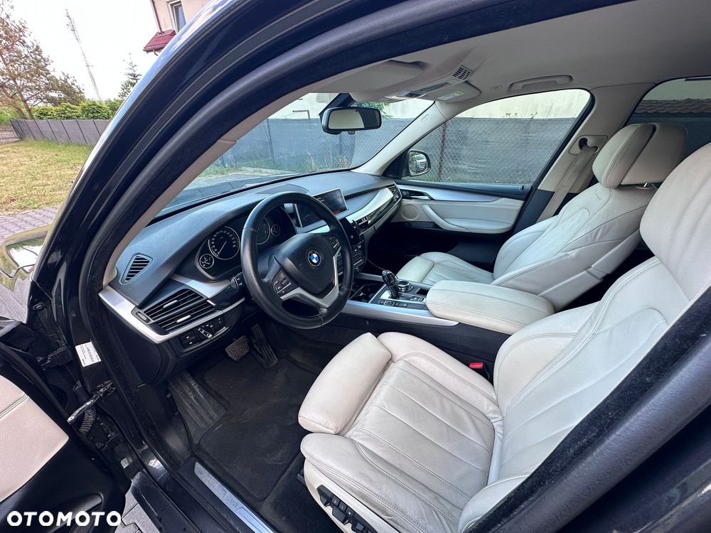 BMW X5 xDrive25d - 11