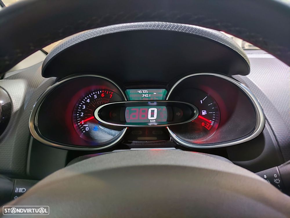 Renault Clio Sport Tourer 0.9 TCe Limited - 13