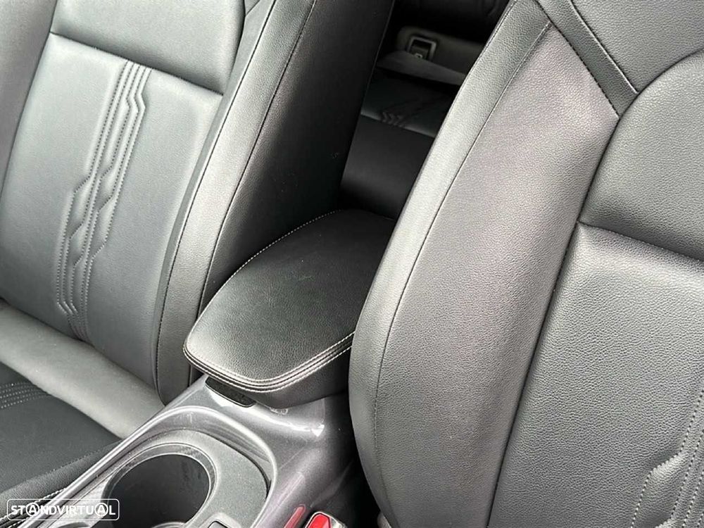 Nissan Juke 1.6 Hybrid Tekna - 23