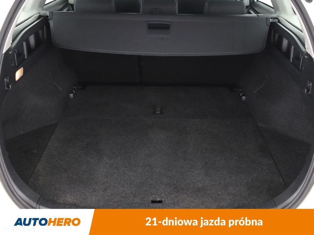 Toyota Auris - 18