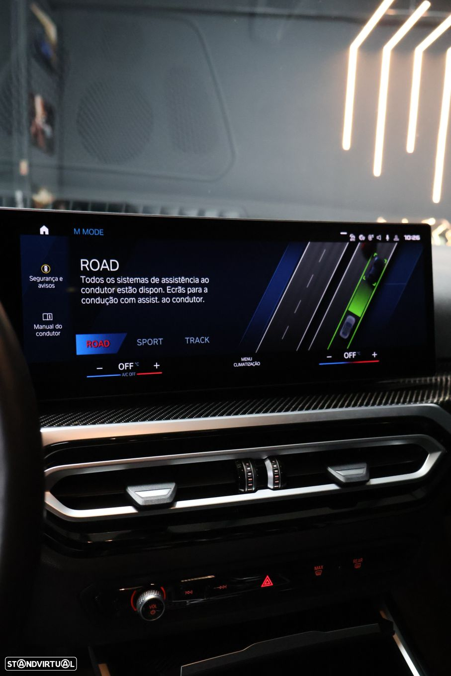 BMW M2 Auto - 31