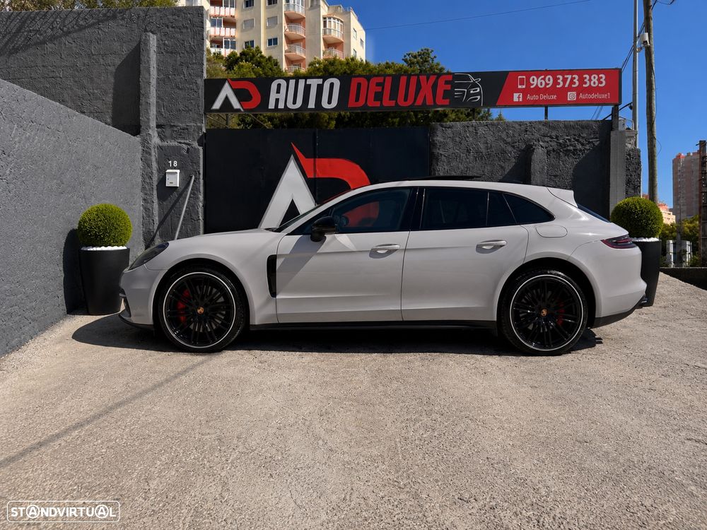Porsche Panamera Sport Turismo - 2