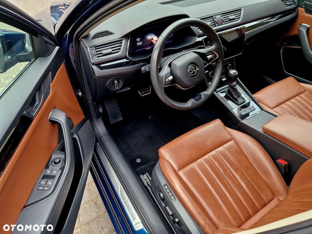 Skoda Superb 2.0 TSI L&K DSG - 8