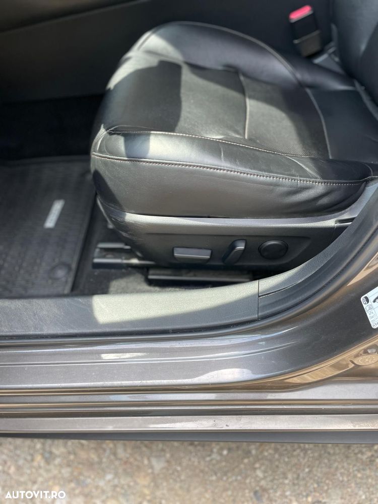 Mazda 3 e-Skyactiv G122 MHEV Exclusive-Line - 21