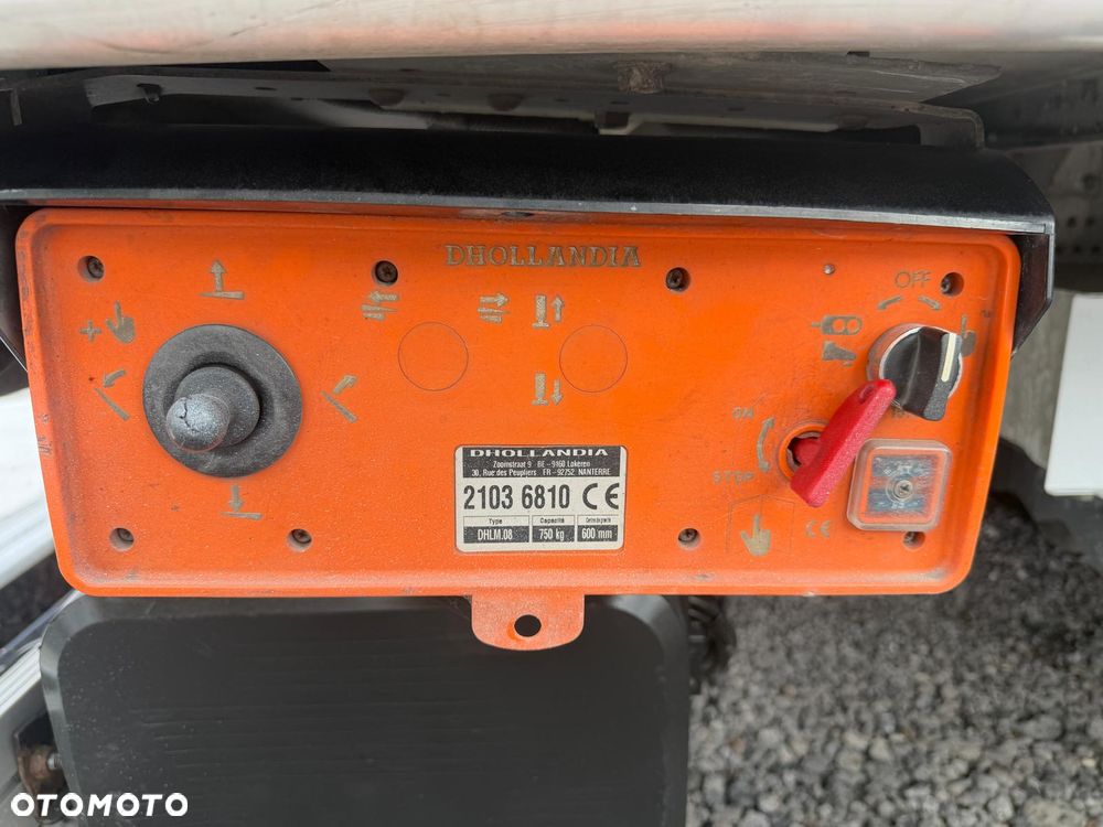 Renault NV400 / Master / Kontener / Winda / 2.3D / 165 KM / Hak / Kamera / FV23% - 17