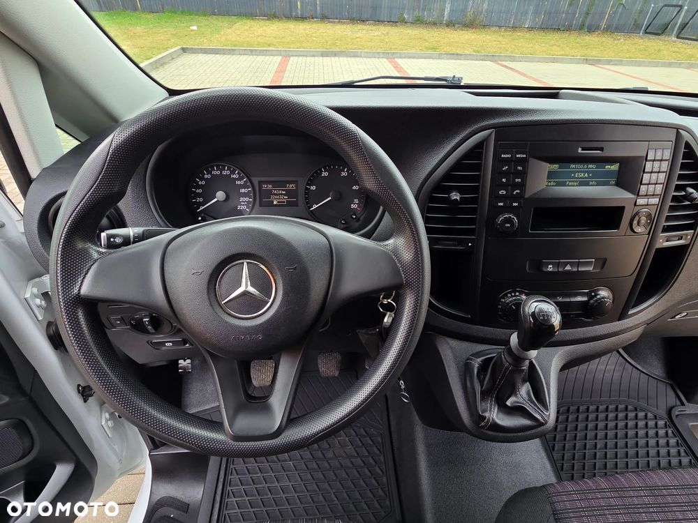 Mercedes-Benz Vito - 27