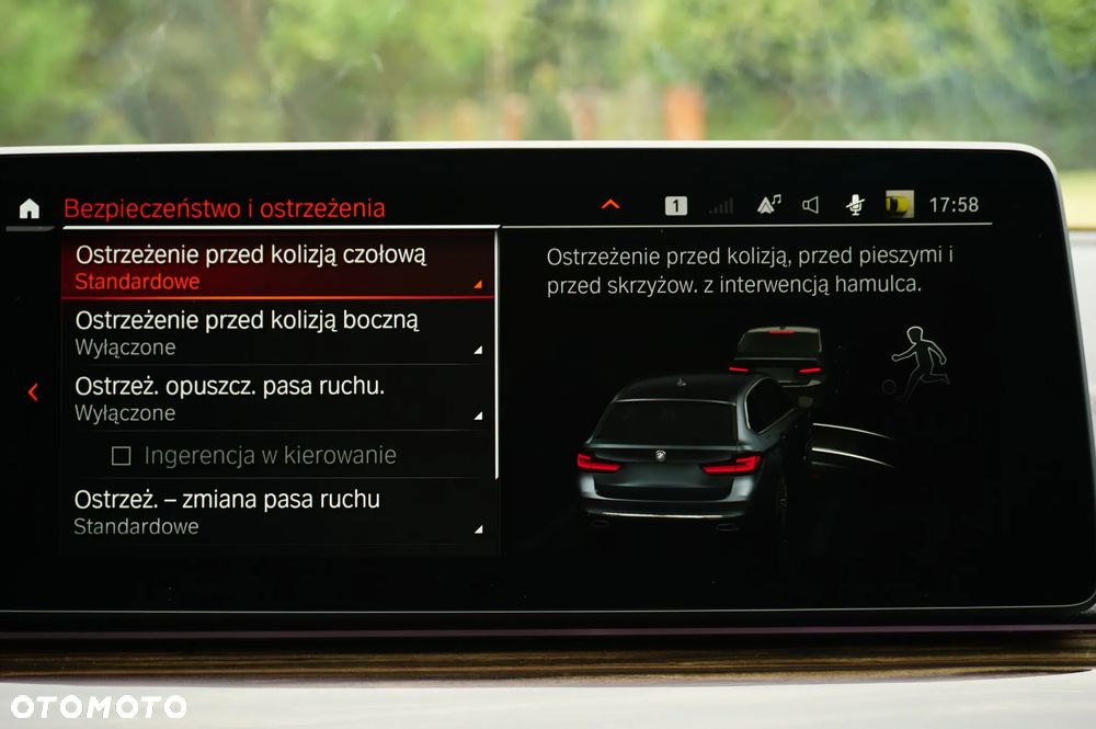 BMW Seria 5 530i xDrive mHEV Luxury Line - 24