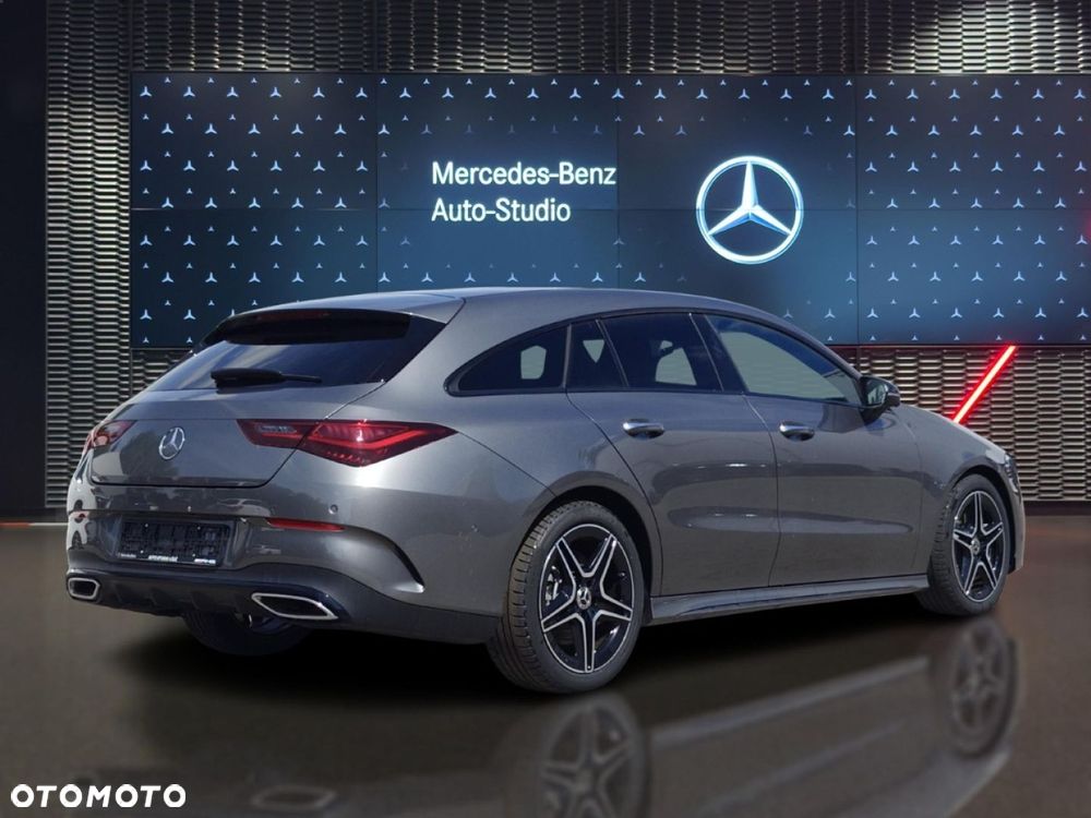 Mercedes-Benz CLA - 5