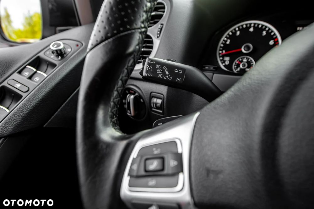 Volkswagen Tiguan 2.0 TSI 4Motion DSG Exclusive - 37