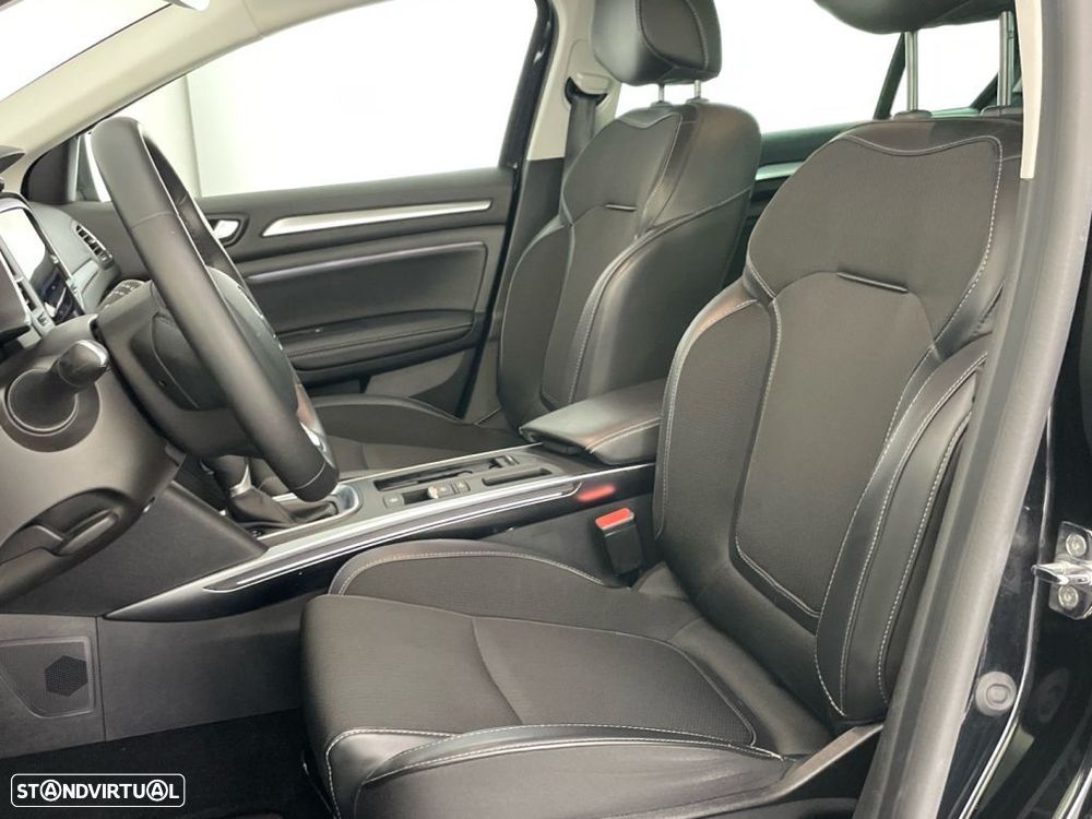 Renault Mégane Sport Tourer 1.3 TCe Techno EDC - 17