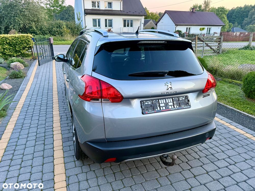 Peugeot 2008 - 18