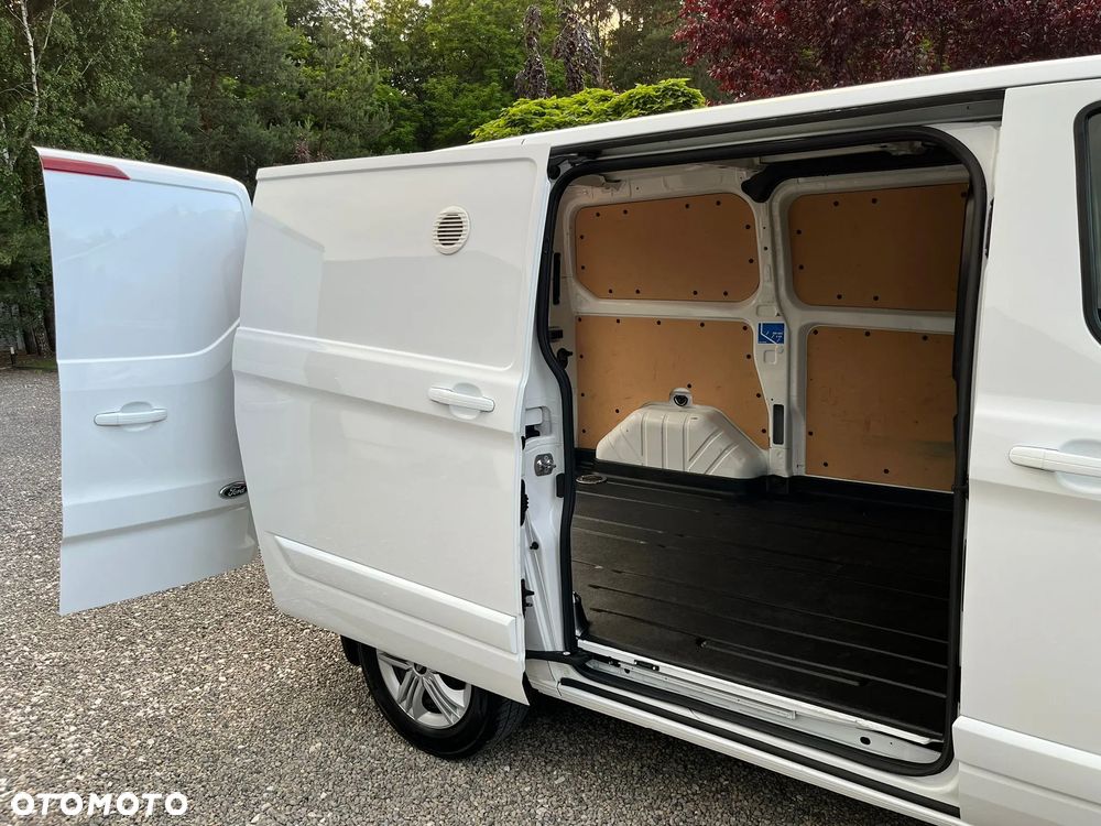 Ford Transit Custom L1H1 - 40