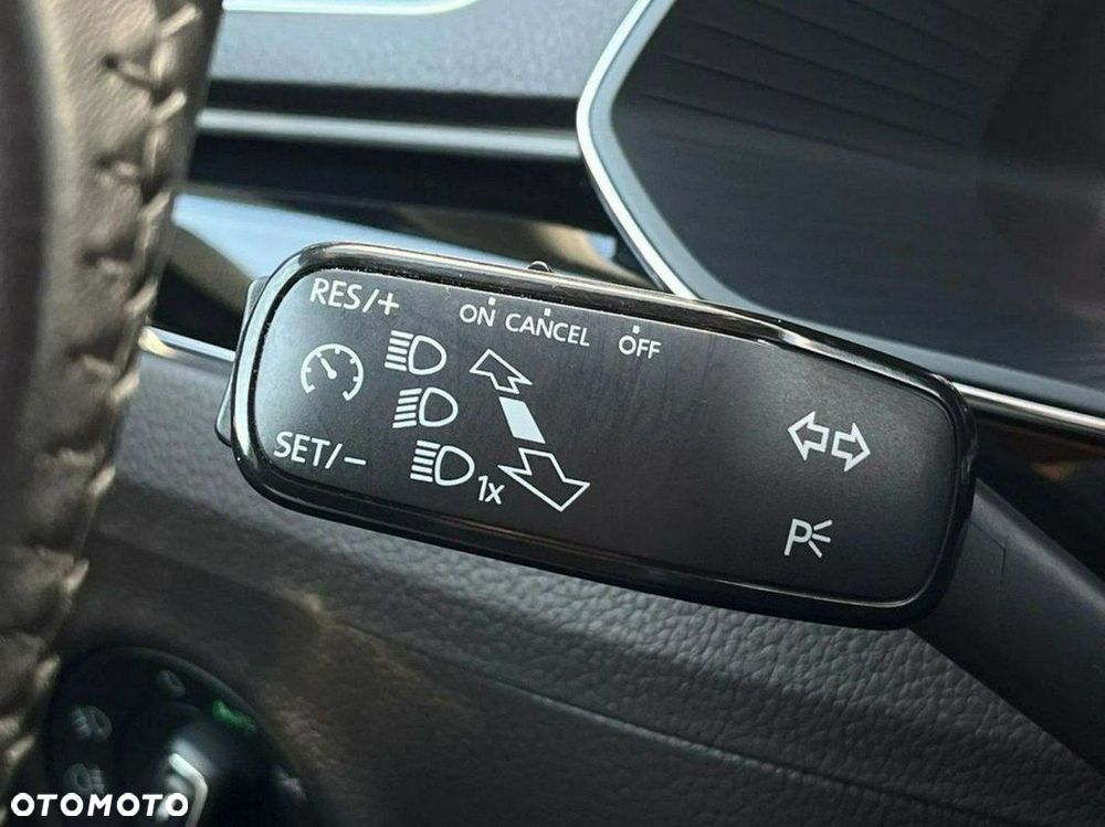 Skoda Superb 2.0 TSI L&K DSG - 25