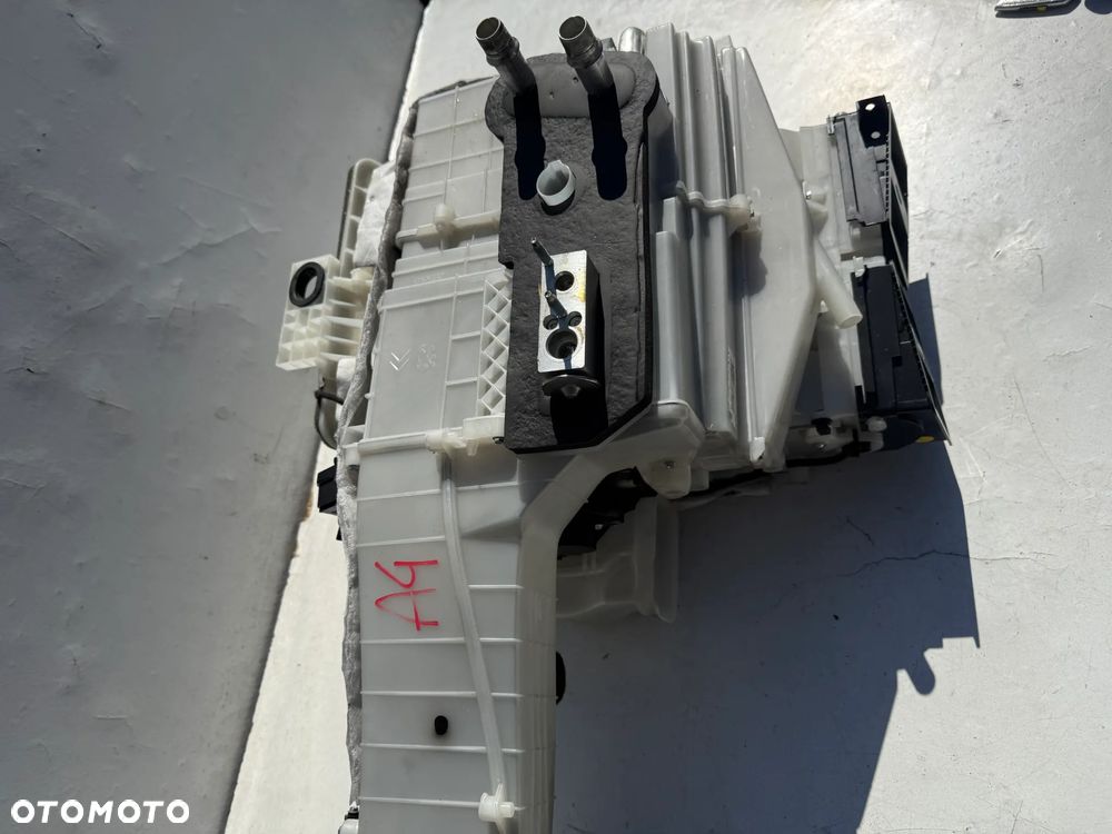 CITROEN C4 PICASSO II NAGRZEWNICA DMUCHAWA KLIMATYZACJA 9675402780 - 3
