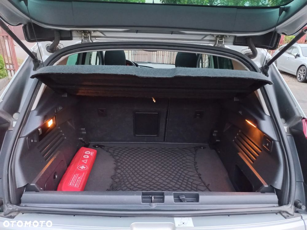 Peugeot 3008 1.6 HDi Premium - 21