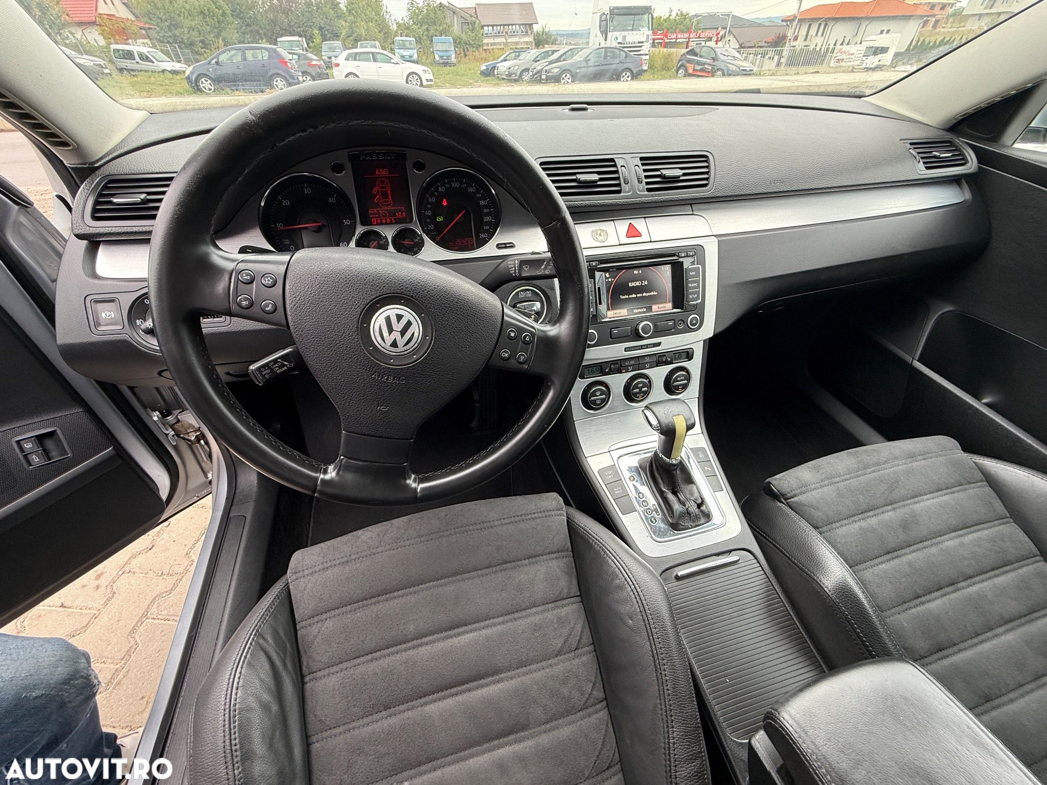Volkswagen Passat Variant 2.0 TDI Comfortline Aut - 5