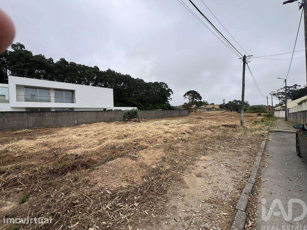Terreno em Gulpilhares e Valadares - Grande imagem: 2/7