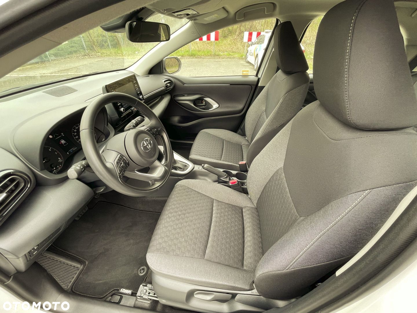 Toyota Yaris 1.5 Comfort CVT - 9
