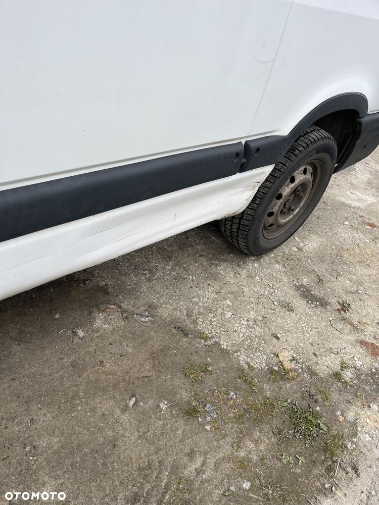 Nissan INTERSTAR - 7