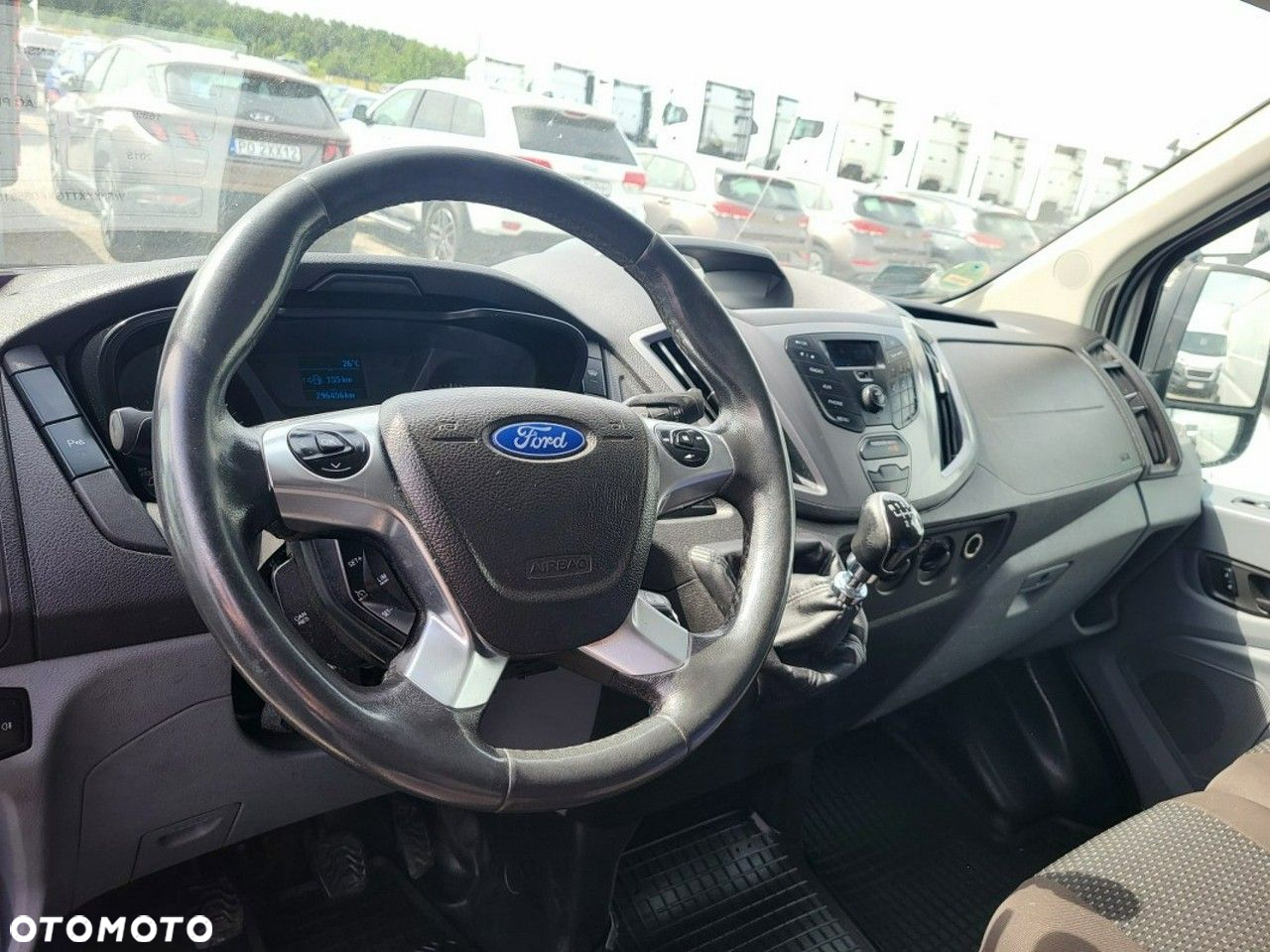 Ford Transit - 8