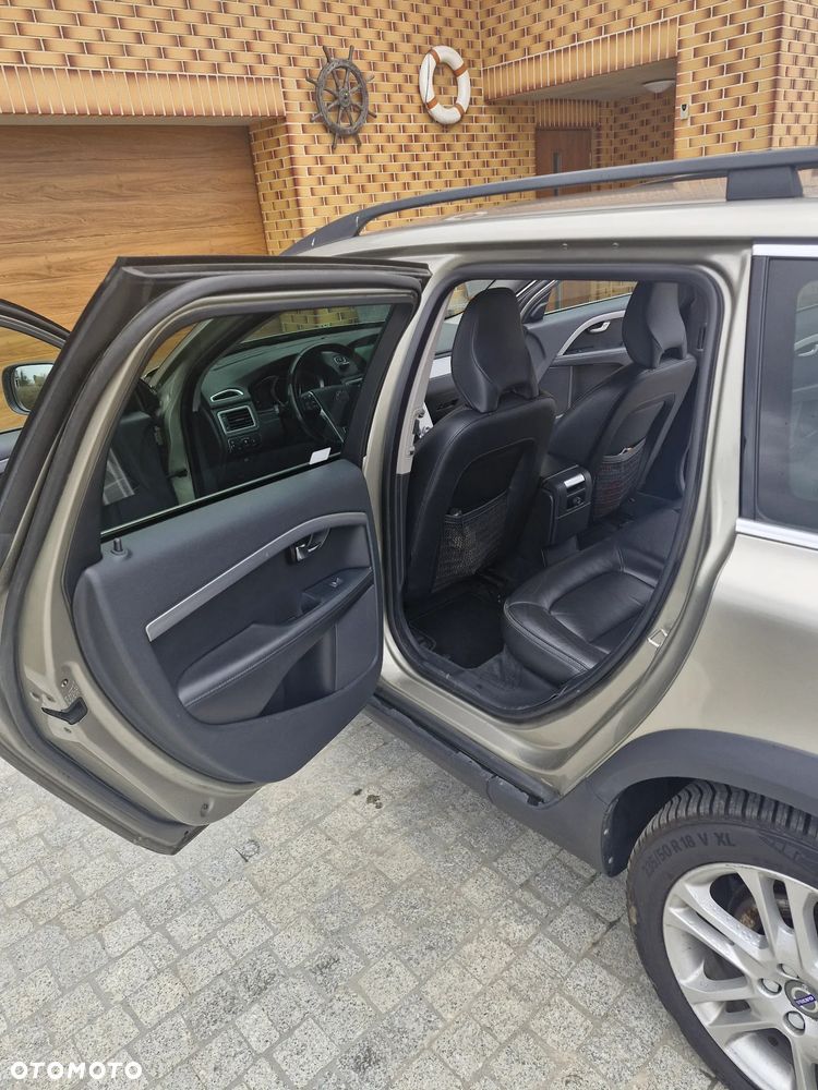 Volvo XC 70 D4 AWD Summum - 8