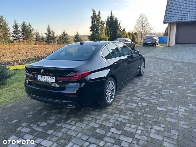BMW Seria 5 518d - 5