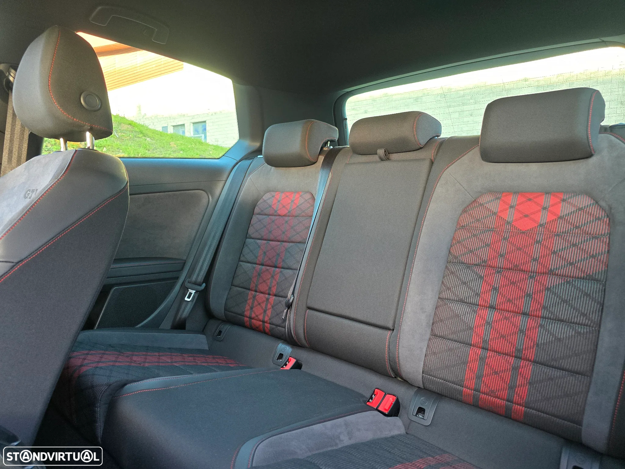 VW Golf 2.0 TSI GTi TCR DSG - 7