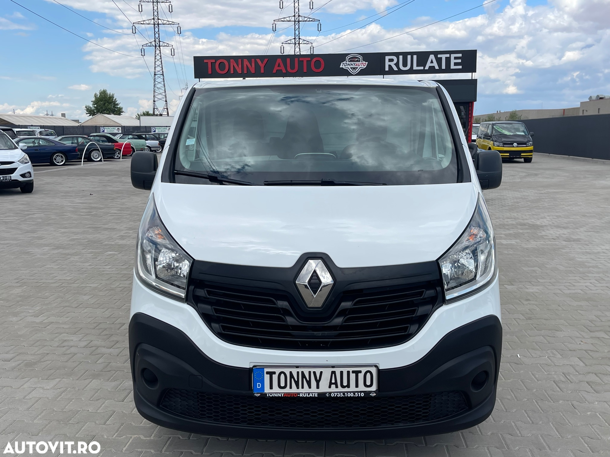 Renault Trafic - 2