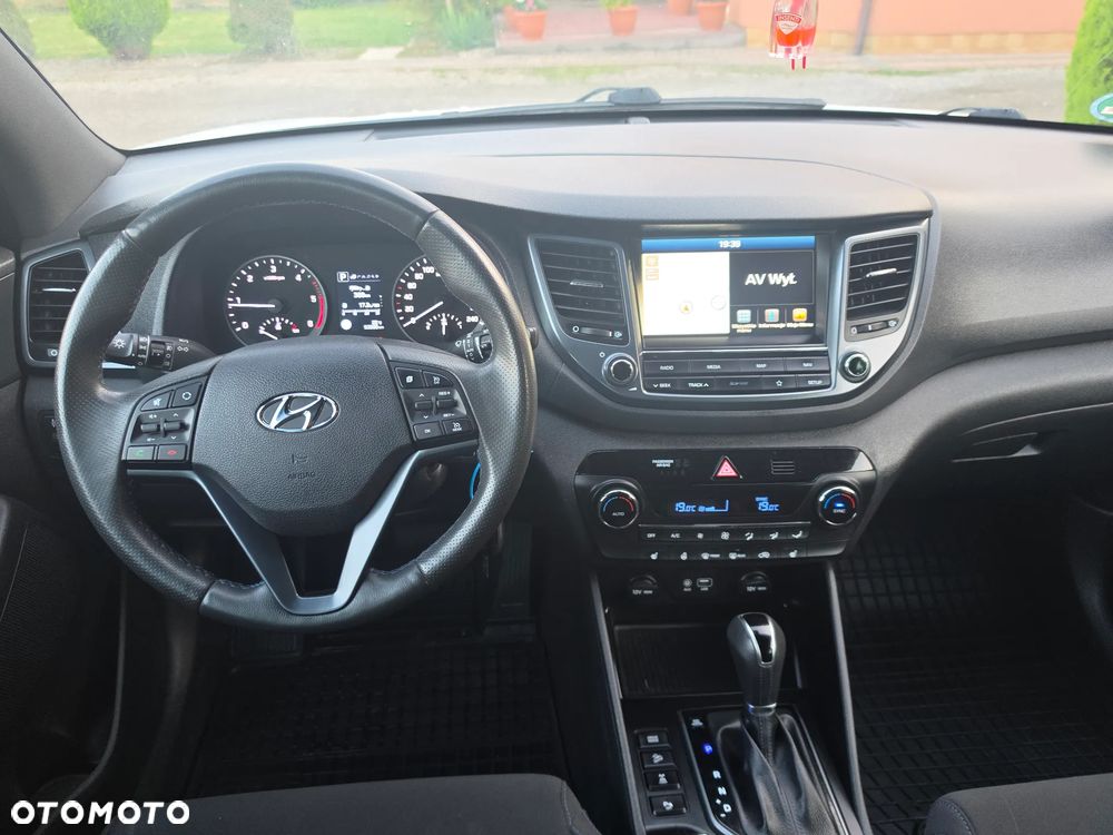 Hyundai Tucson blue 2.0 CRDi 4WD Style - 9
