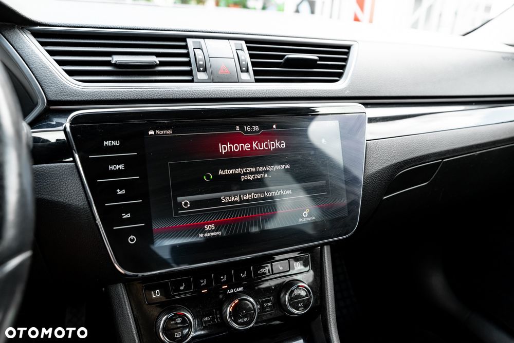 Skoda Superb 2.0 TDI 4x4 DSG L&K - 36