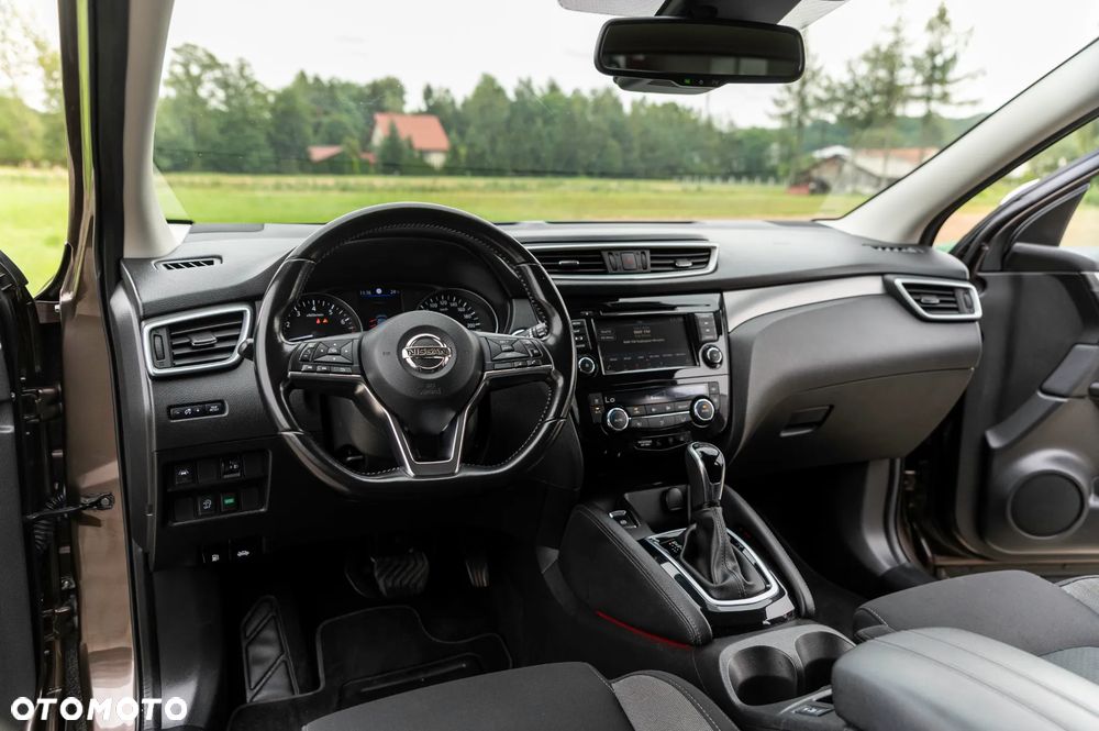 Nissan Qashqai 1.3 DIG-T DCT N-WAY - 37