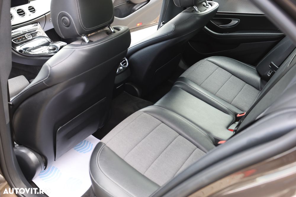 Mercedes-Benz E 220 d Aut. - 25