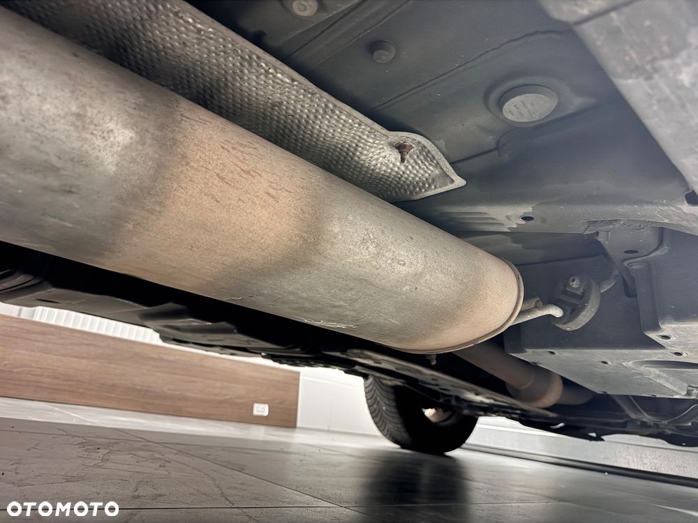 Toyota RAV4 2.0 4x4 Automatik Sol - 36
