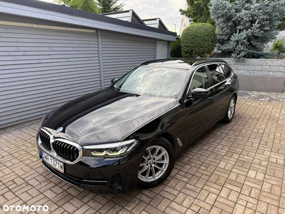 BMW Seria 5 518d Business Edition sport - 9