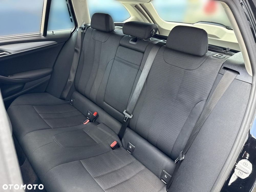 BMW Seria 5 - 17