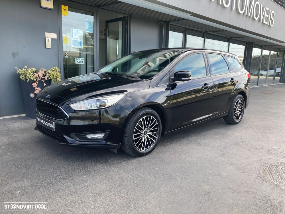 Ford Focus SW 1.5 EcoBlue S&S TITANIUM - 3
