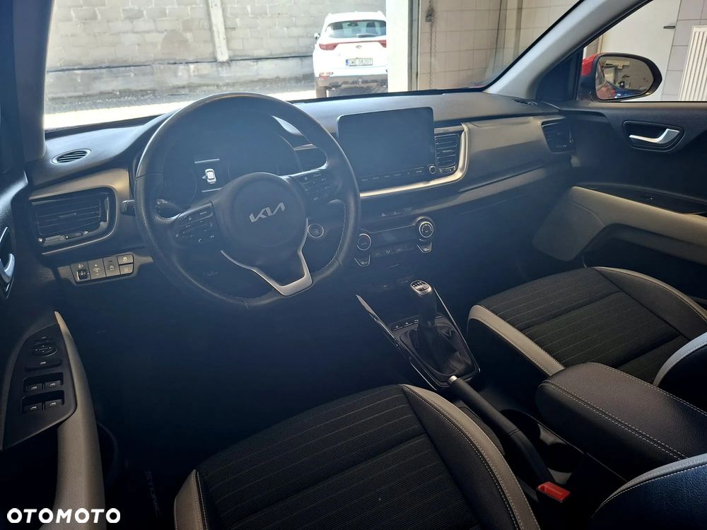 Kia Stonic 1.0 T-GDI L Business Line - 11