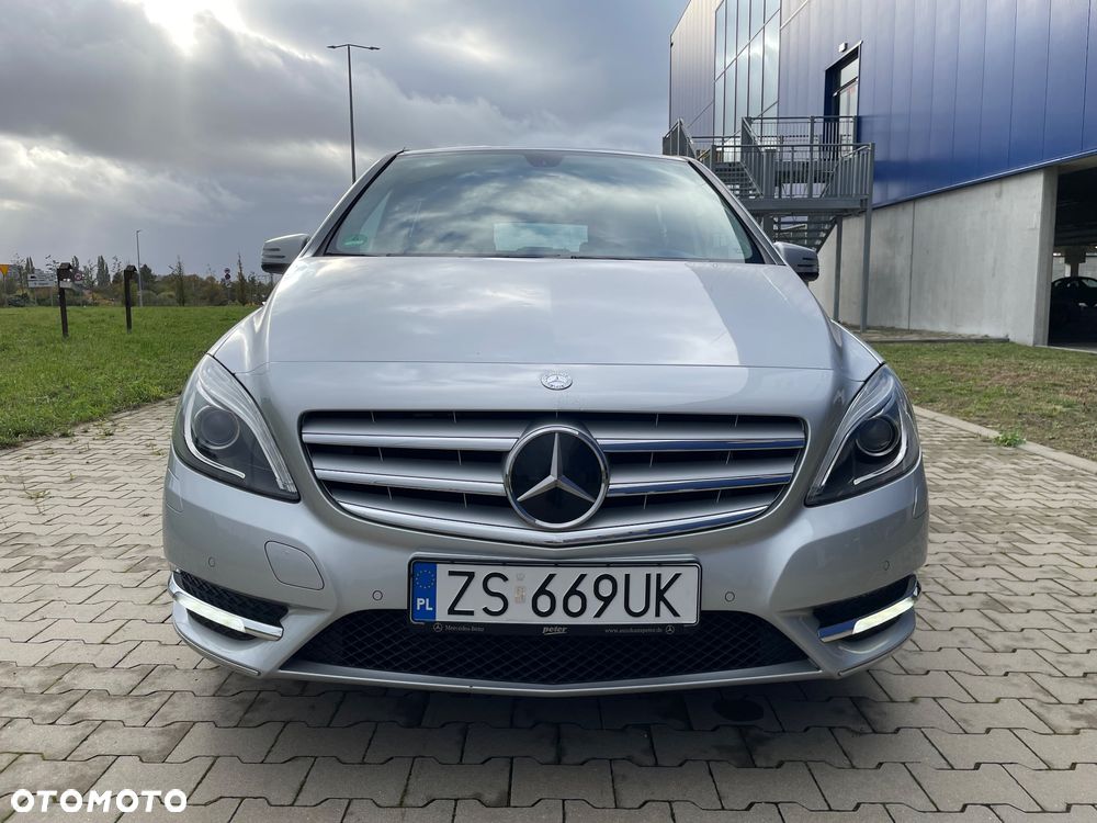 Mercedes-Benz Klasa B 180 (BlueEFFICIENCY) - 10
