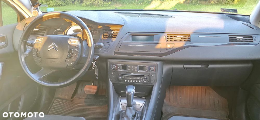 Citroën C5 2.0 16V Confort - 22