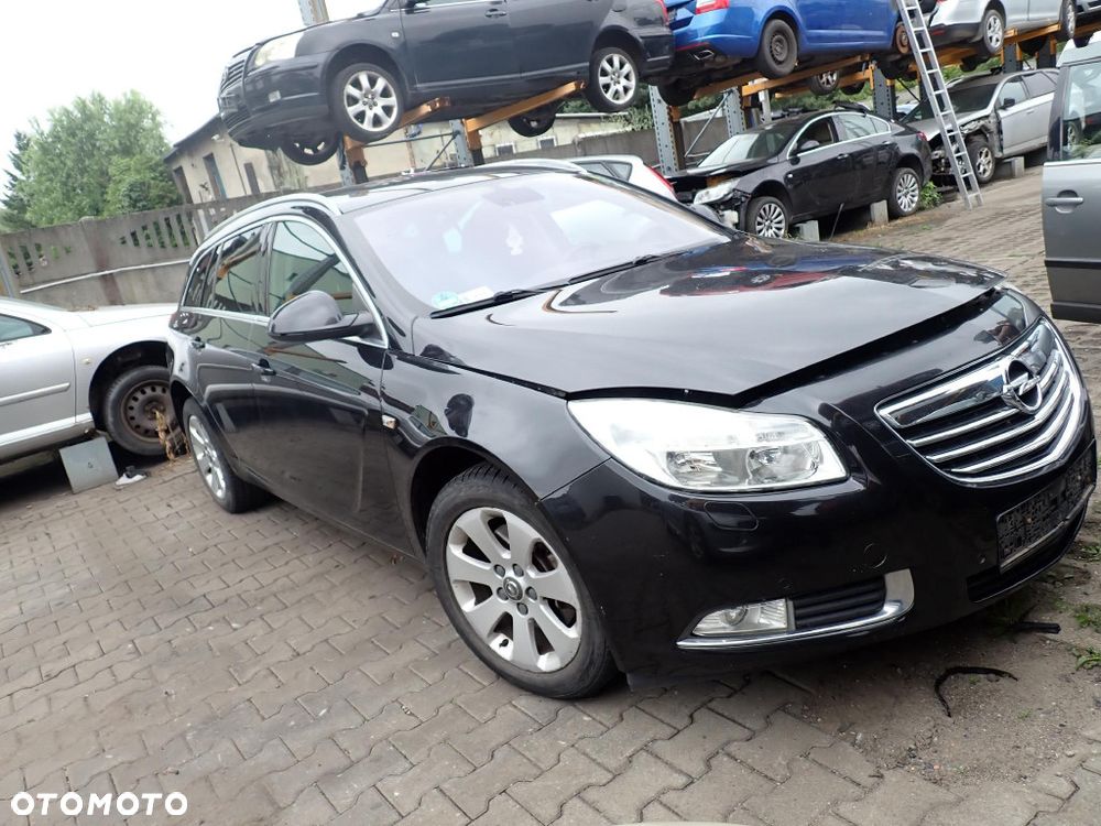 CZĘŚCI - Opel Insignia A I 2,0 CDTI 118KM A20DTH KOMBI 6B F40 MR6 lakier Z22C 2009r. INDEX - 10155