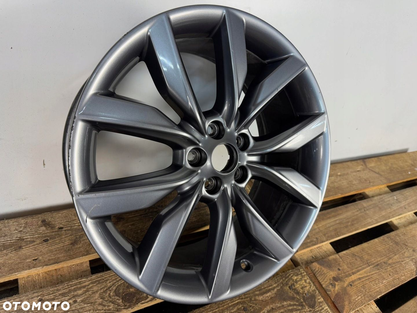 FELGA ALUMINIOWA FORD KUGA PUMA EDGE 19" 8.0 KJ5C-1007-A1A CALA LADNA - 3