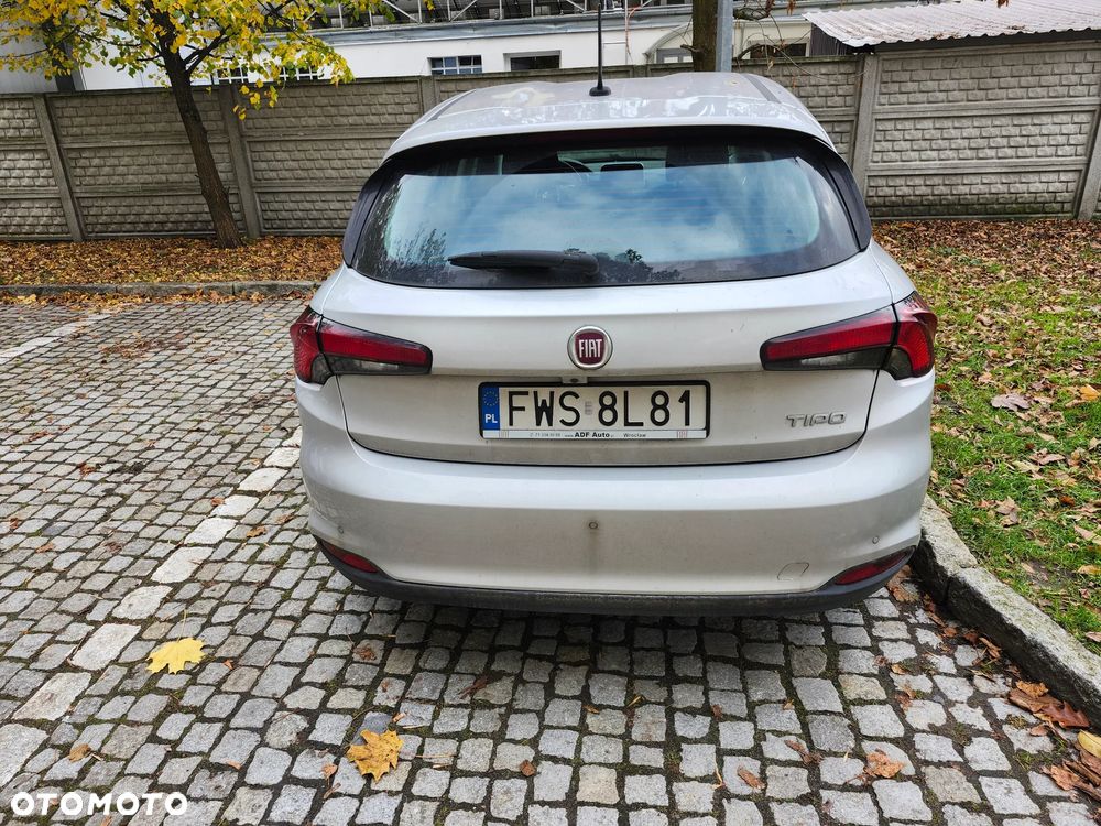 Fiat Tipo 1.4 T-Jet 16v Lounge - 3