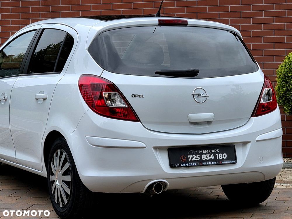 Opel Corsa 1.4 16V Color Edition - 16