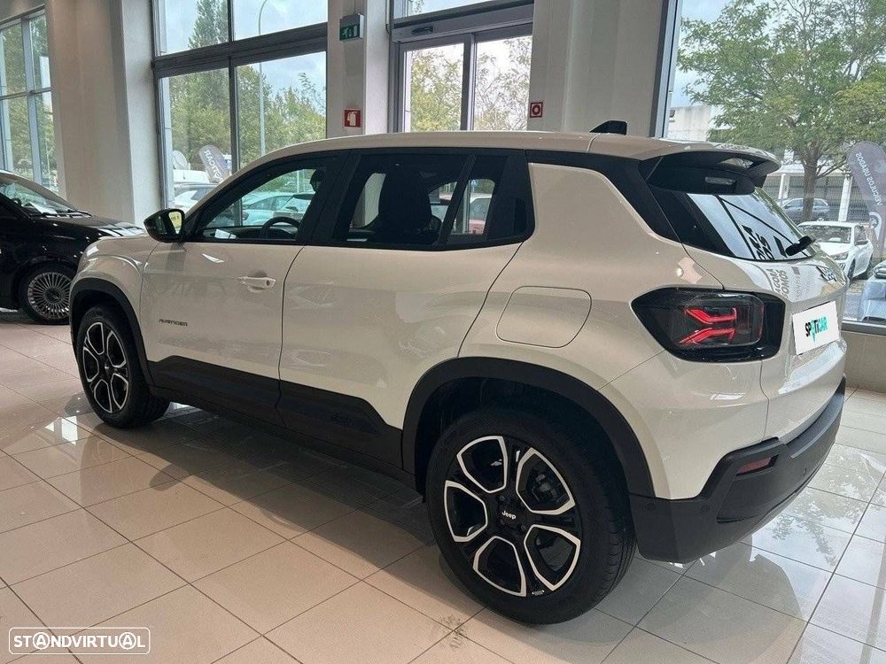 Jeep Avenger 1.2 GSE T3 Summit - 5