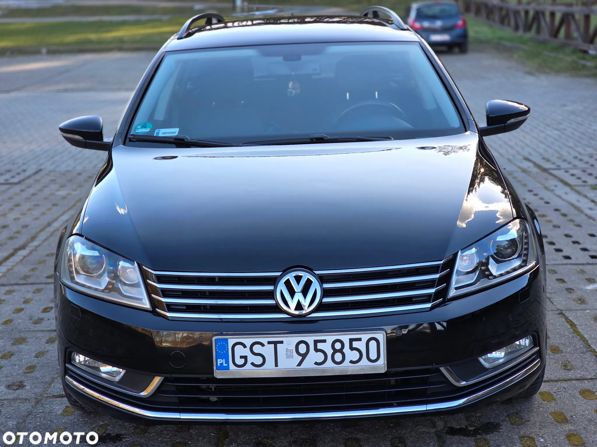 Volkswagen Passat 2.0 TDI Comfortline - 10
