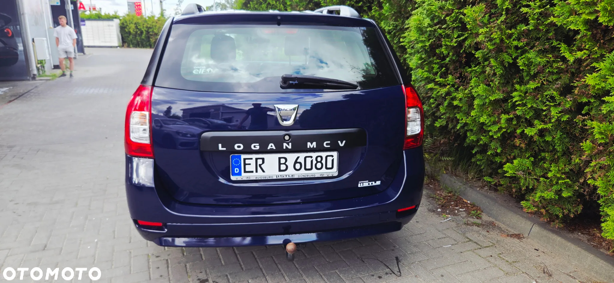 Dacia Logan MCV 1.2 16V 75 Ambiance - 11