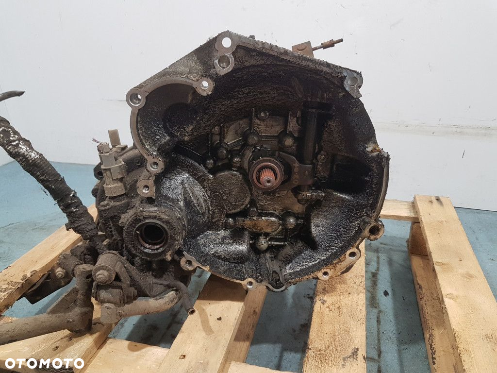 SKRZYNIA BIEGÓW MANUALNA TATA INDICA  1.4 8V - 2