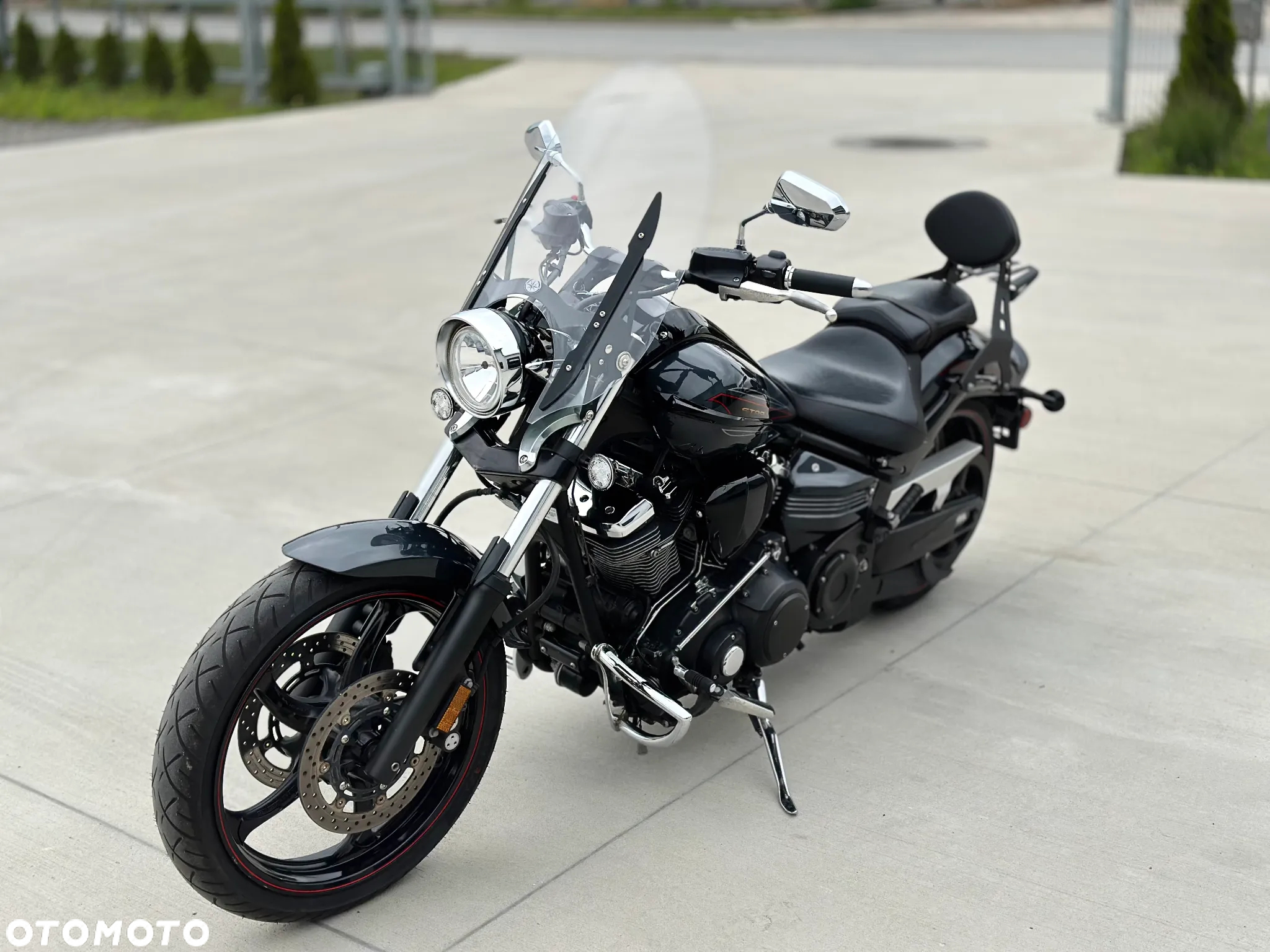 Yamaha Raider - 4