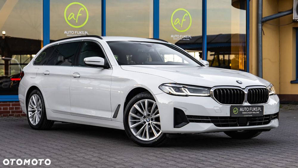 BMW Seria 5 520d xDrive Sport - 5